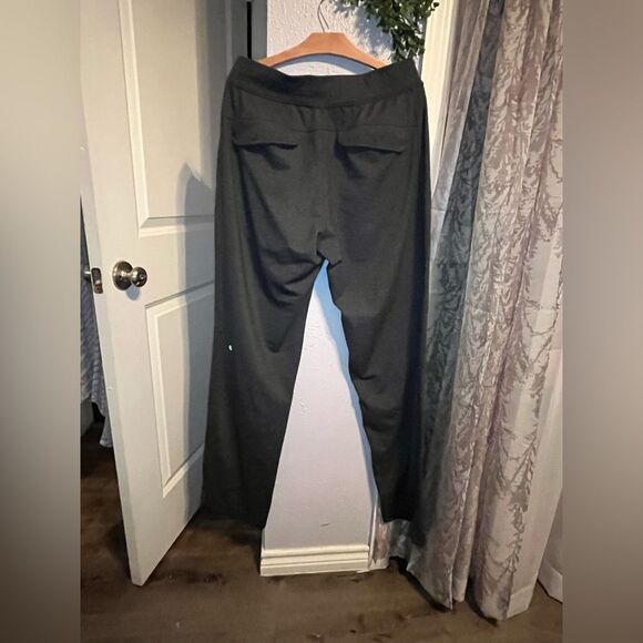 Lululemon | Lululemon Kung Fu Pant | Size Large - Picture 4 of 5